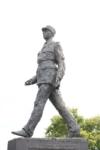 Parigi, Champs Elysées, statua di Chales de Gaulle